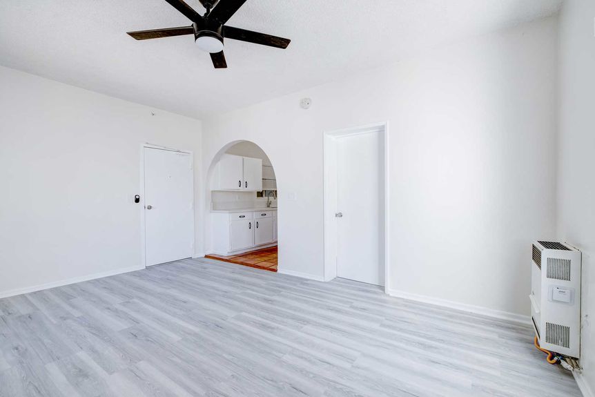 19-Wavecrest-Ave-029