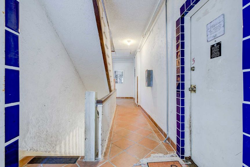 19-Wavecrest-Ave-041