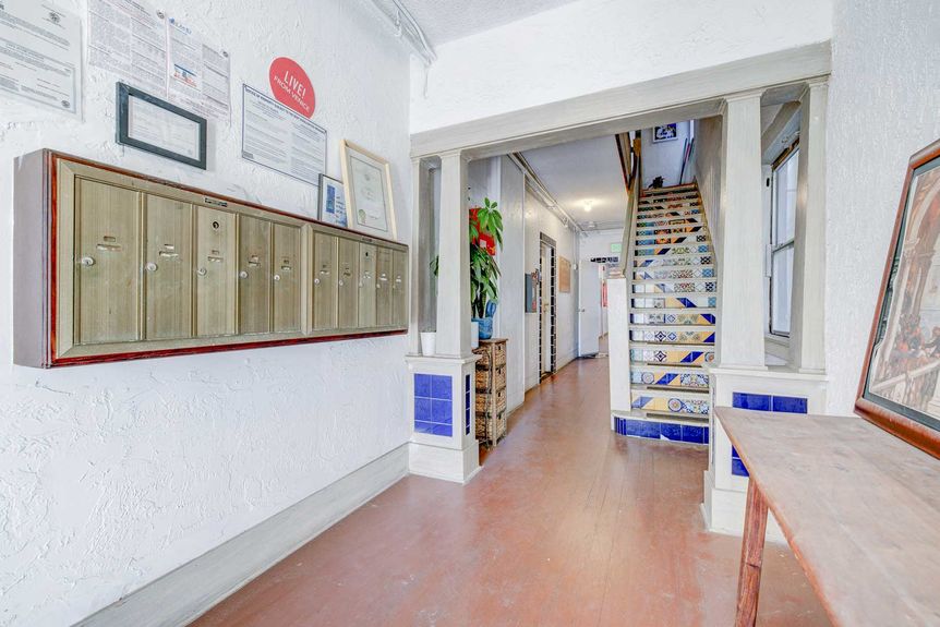 19-Wavecrest-Ave-043