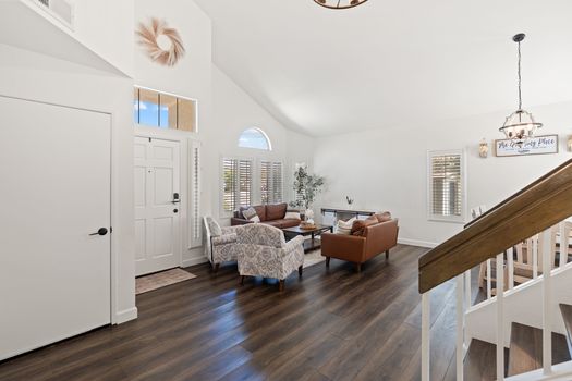 A9M_007_1378 Corte Lira