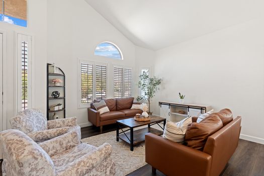 A9M_011_1378 Corte Lira