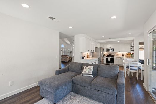 A9M_025_1378 Corte Lira