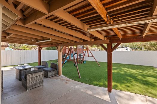 A9M_045_1378 Corte Lira