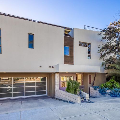 How AI Targets Qualified Buyers for $8M–$10M Luxury Homes in Coastal San Diego