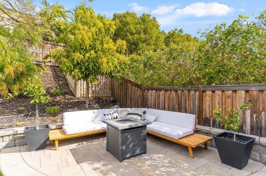 genMid.NDP2302301_25_2