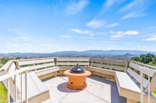 genMid.NDP2305198_2_1