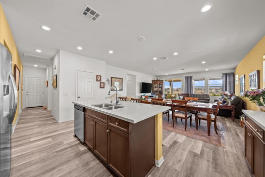 10-web-or-mls-32858-sycamore-canyon-ln