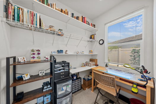 22-web-or-mls-32858-sycamore-canyon-ln