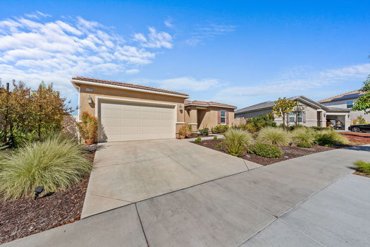 6-web-or-mls-32858-sycamore-canyon-ln