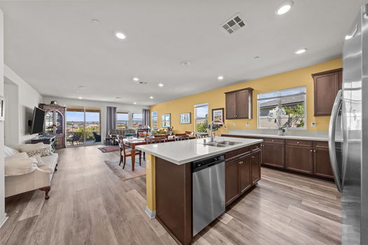 9-web-or-mls-32858-sycamore-canyon-ln