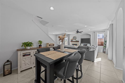 11-web-or-mls-4499-brisbane-way