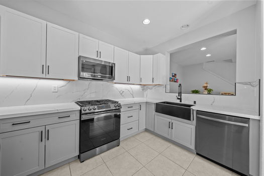 16-web-or-mls-4499-brisbane-way