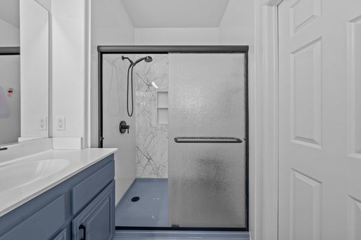 24-web-or-mls-4499-brisbane-way