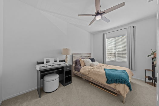 25-web-or-mls-4499-brisbane-way