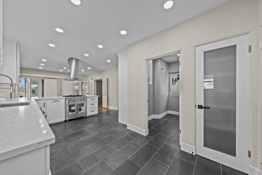 15-web-or-mls-4811-e-alder-dr