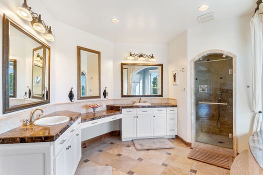 16-A9M-9746 Megan Terrace