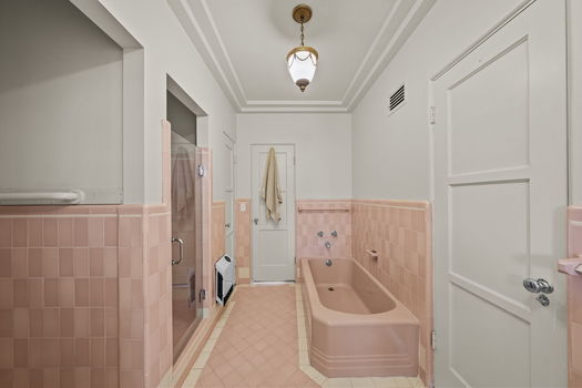 28-web-or-mls-4811-e-alder-dr