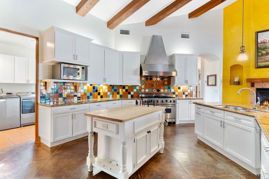 32-A9M-9746 Megan Terrace