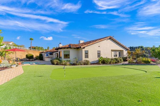 50-A9M-9746 Megan Terrace