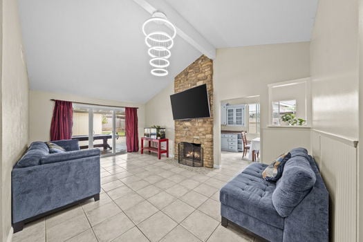 7-web-or-mls-1110-paula-way