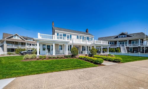 What Are the Best Neighborhoods to Buy a Home in &hellip;