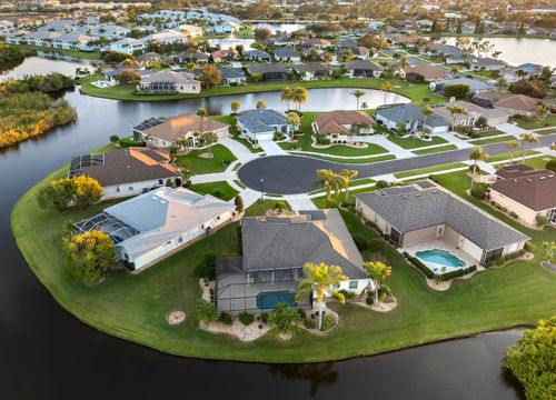 waterfront-single-family-homes-in-florida