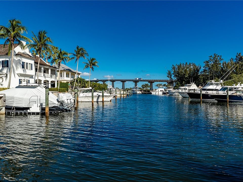 Waterfront setting and residences within Marsh Island Club