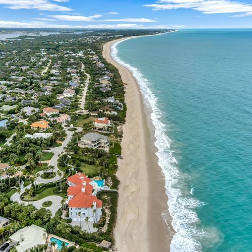 Top 5 Oceanfront Communities in Vero Beach, FL (A Life Long Local Guide)