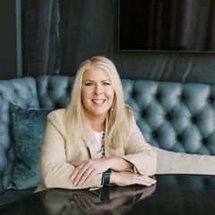 Jennifer Staten headshot