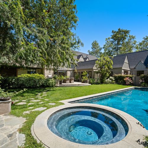 How we sold 143. S. Muirfield - Hancock Park