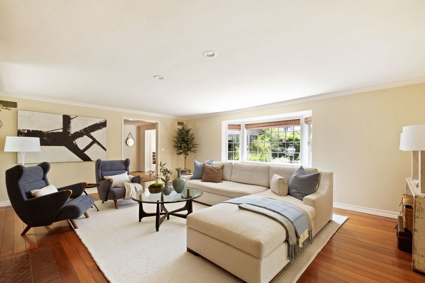 15-web-or-mls-143-s-muirfield-rd