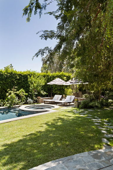 64-web-or-mls-143-s-muirfield-rd