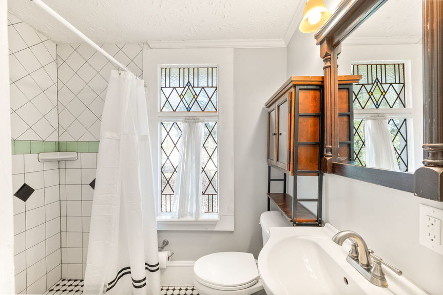 22-web-or-mls-6 Gabriel Street-22