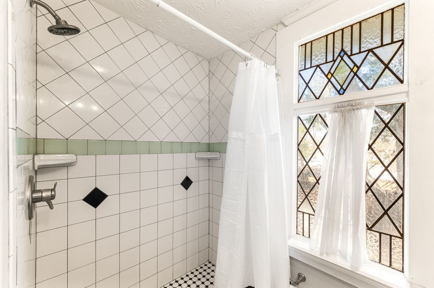 23-web-or-mls-6 Gabriel Street-23