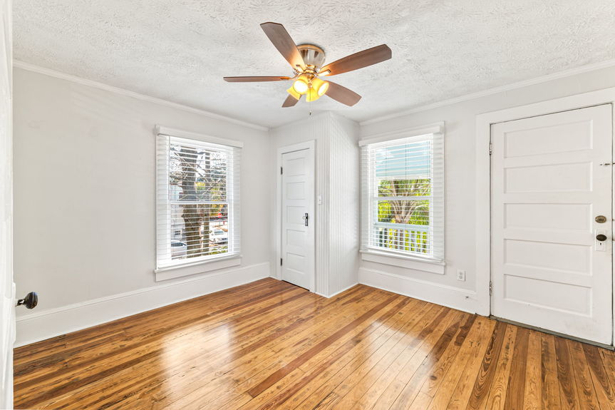 26-web-or-mls-6 Gabriel Street-26