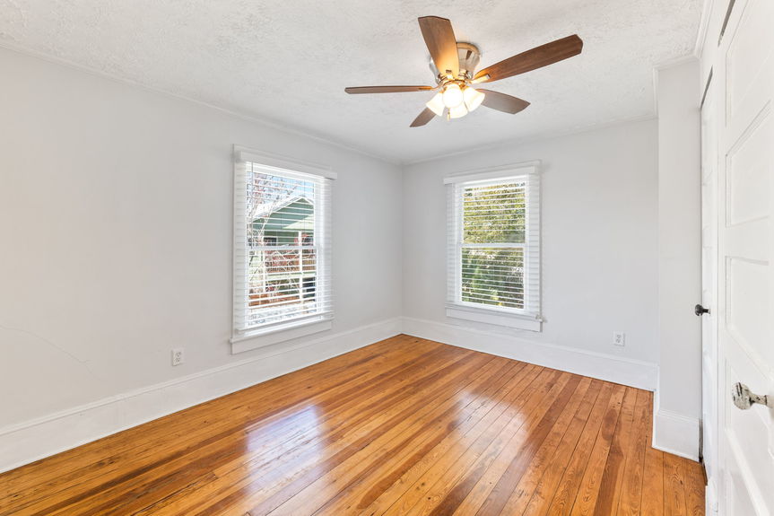 33-web-or-mls-6 Gabriel Street-33