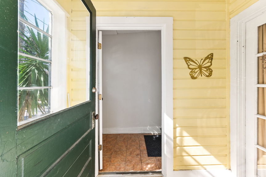 9-web-or-mls-6 Gabriel Street-9