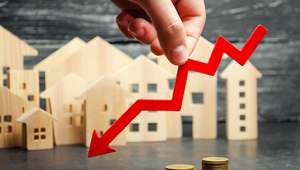 A declining home price graph.