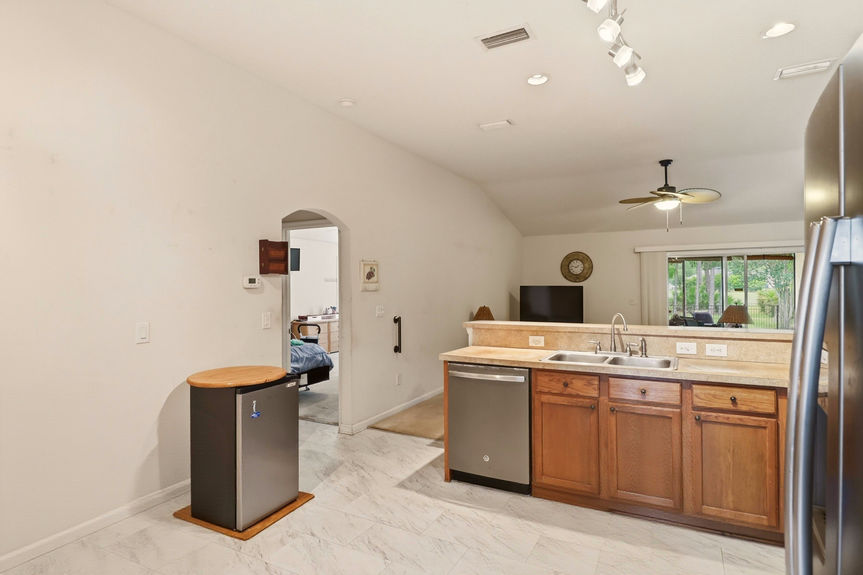 5472 Cypress Links Blvd-17