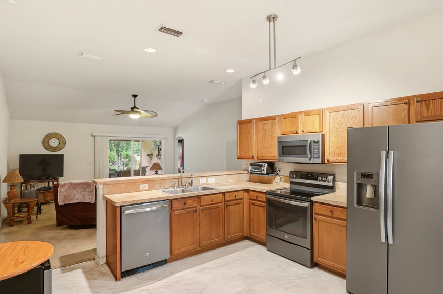 5472 Cypress Links Blvd-18