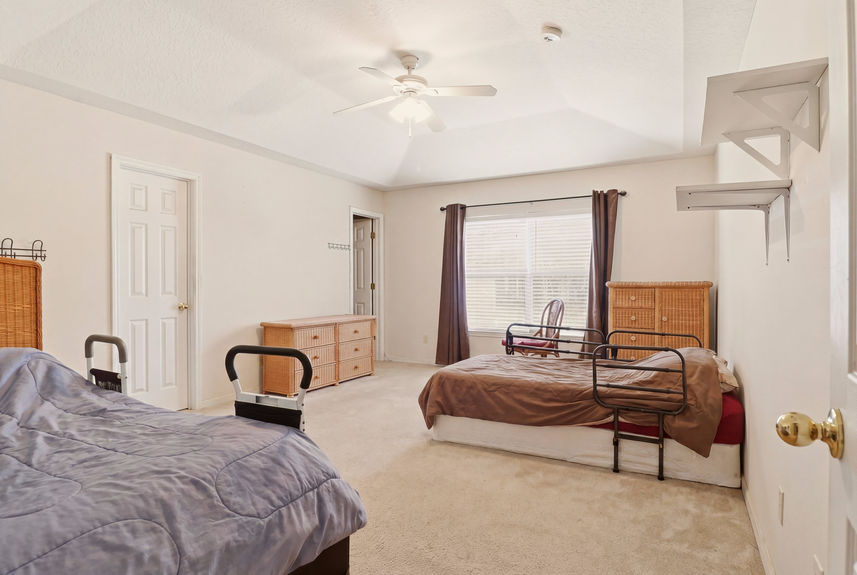 5472 Cypress Links Blvd-28