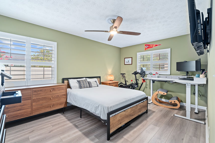 Bedroom (5)