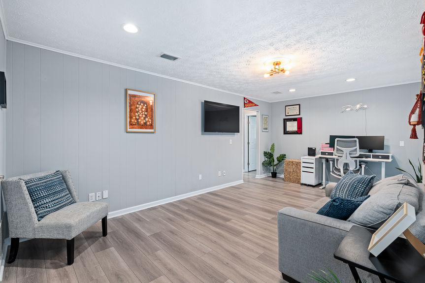 Fully Updated Kitchen with Island | Ponte Vedra Beach, FL