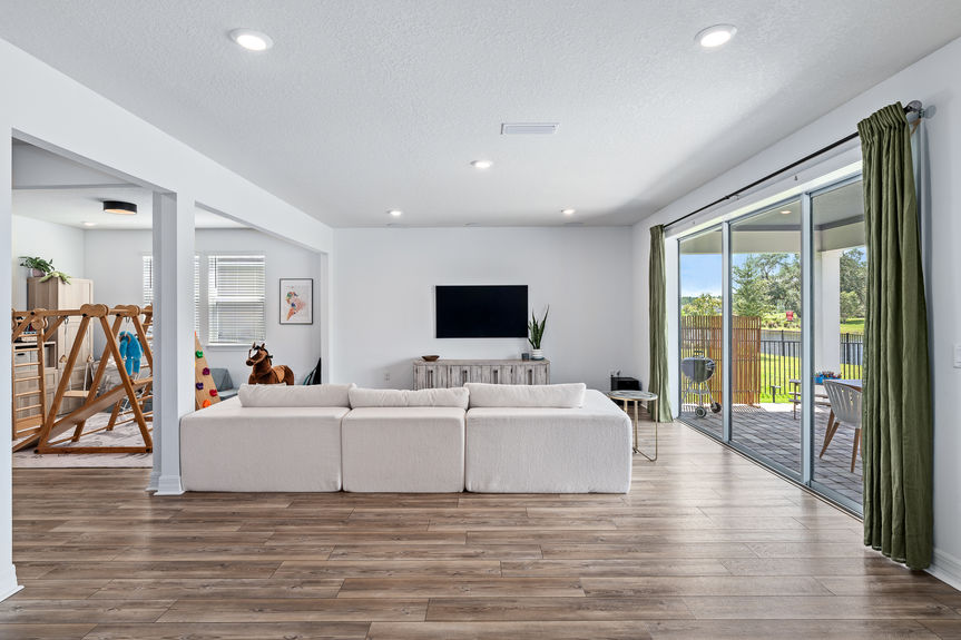 201_Red_Barn_MLS-25