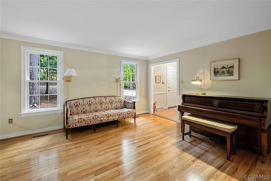 97fdd5b718246d68f18e0425c3afba15-uncropped_scaled_within_1536_1152