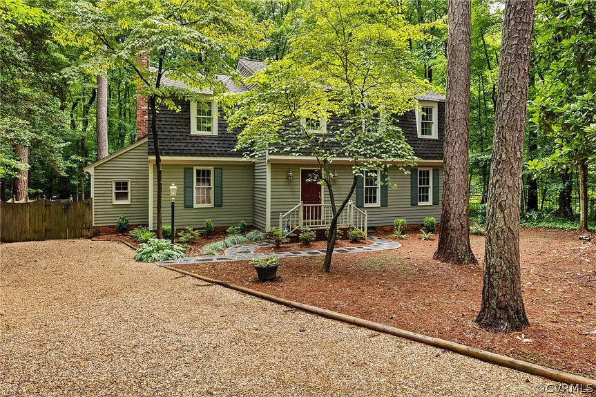 f7ab27465fd22f7e4ce00accefc2b97c-uncropped_scaled_within_1536_1152