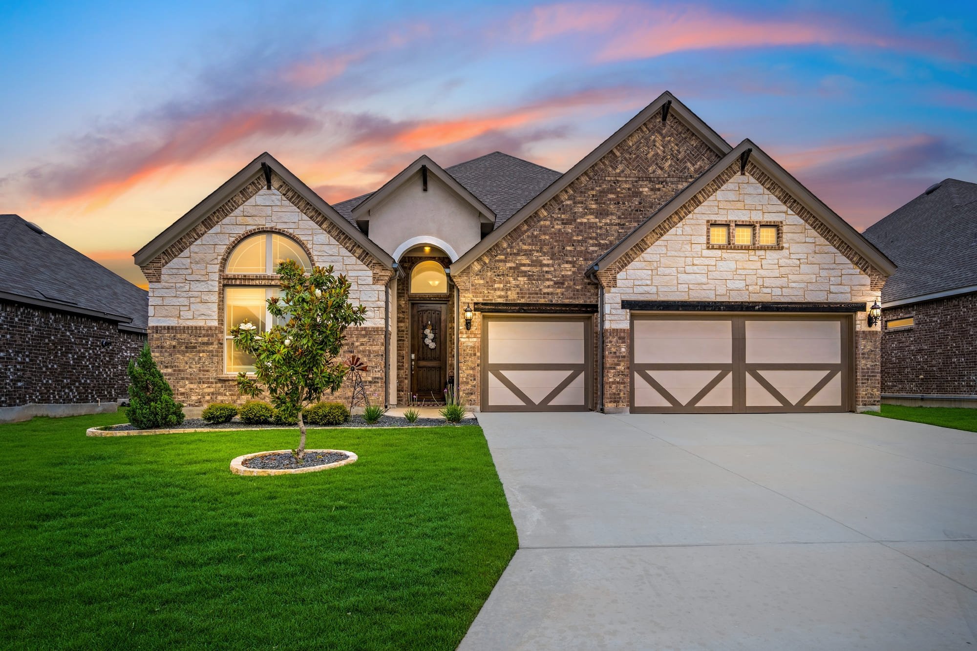 Sell with Monica Shea