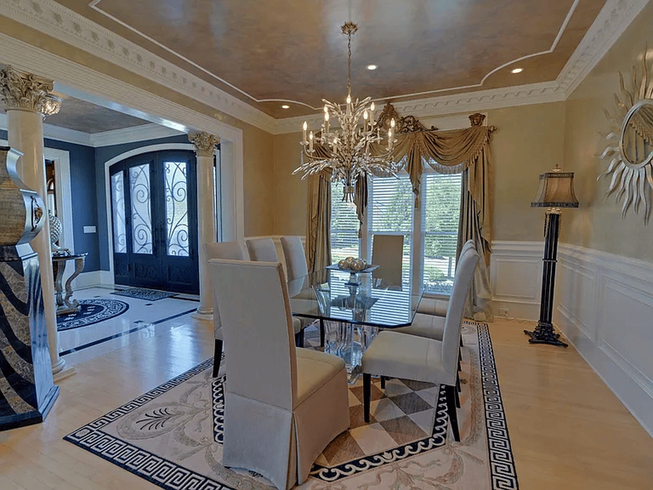 0f893b612051b934cc812a318217b91e-cc_ft_768