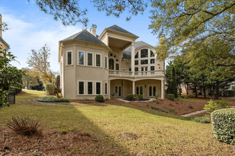 538517e4dacaf065e2b3d70bfa6f195el-b3241483046rd-w2048_h1536