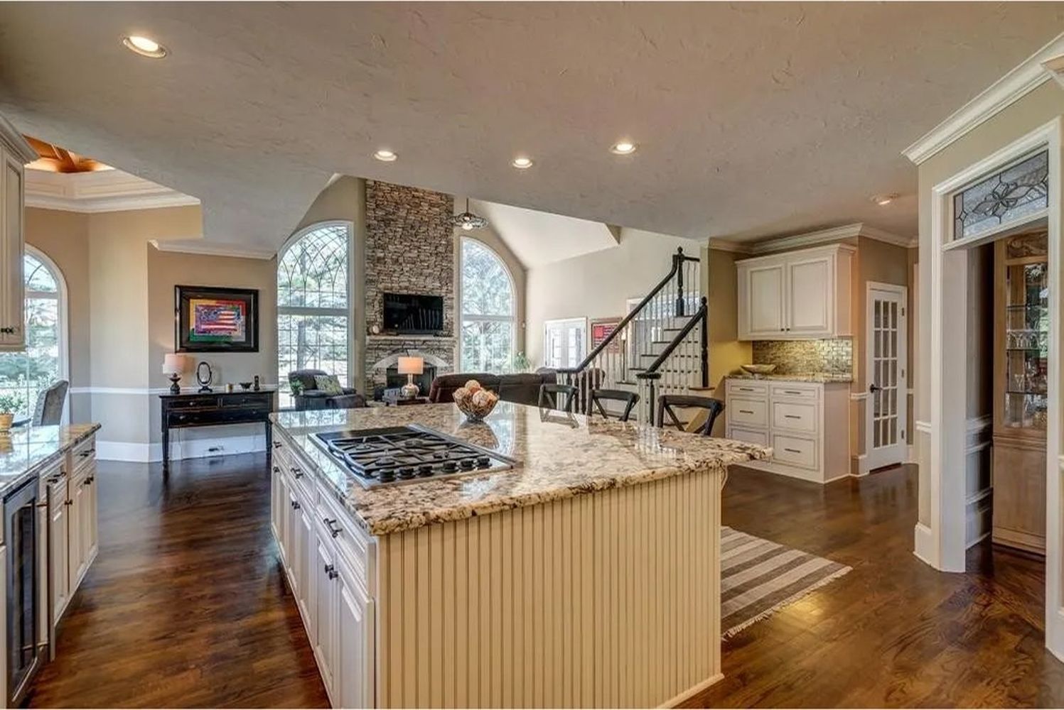 89b2bc684b509118cbb9afd819858d68l-m11rd-w2048_h1536